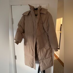 Puffit “Go.G.G” viral TikTok coat in beige